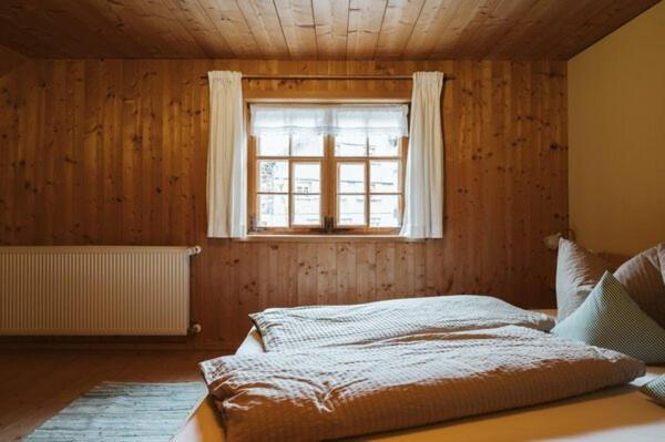 Naze'S Hus Mellau Hotell Eksteriør bilde