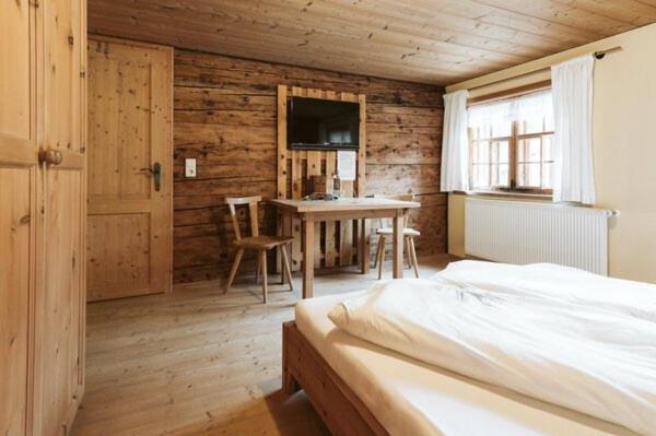Naze'S Hus Mellau Hotell Eksteriør bilde